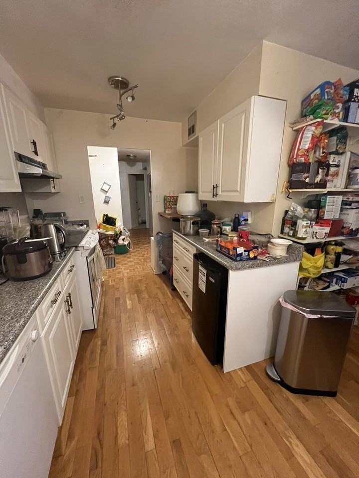 Rathburn Rd & The West Mall - Photo 5 of 18