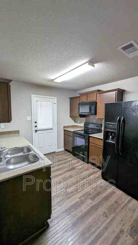 614A Paseo Del Plata - Photo 3 of 9