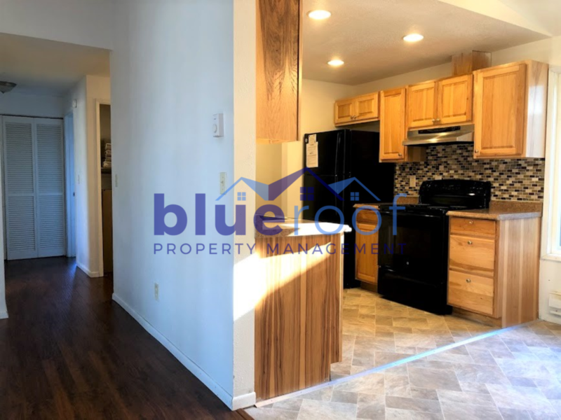 12226 Ne Rose Pkwy - Photo 2 of 12