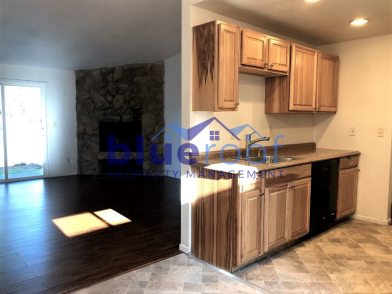 12226 Ne Rose Pkwy - Photo 3 of 12