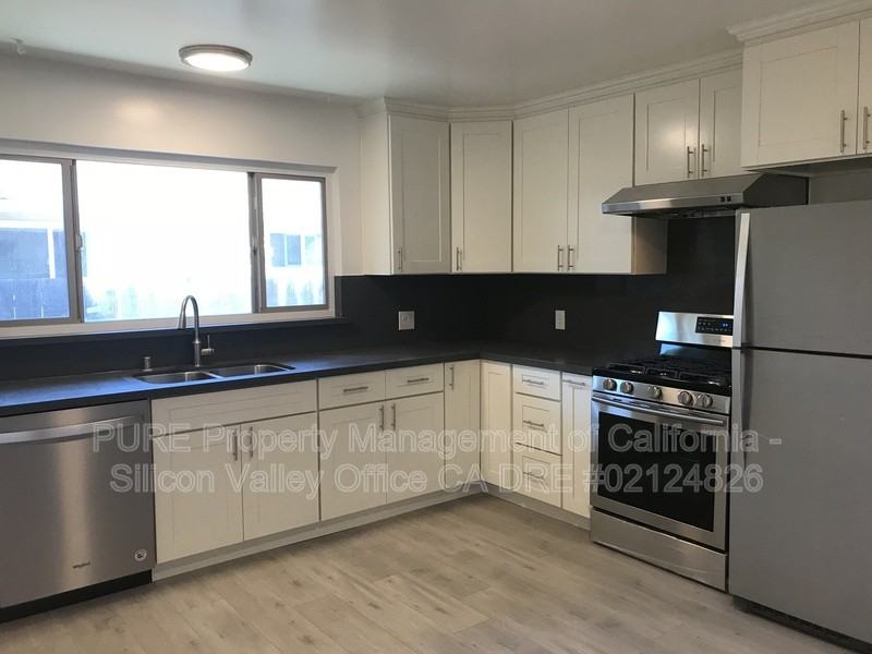 922 Princess Anne Dr - Photo 2 of 9
