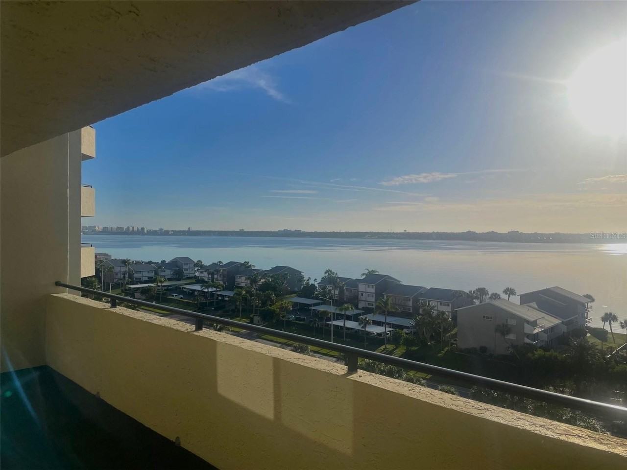 1290 Gulf Blvd #901 - Photo 2 of 36