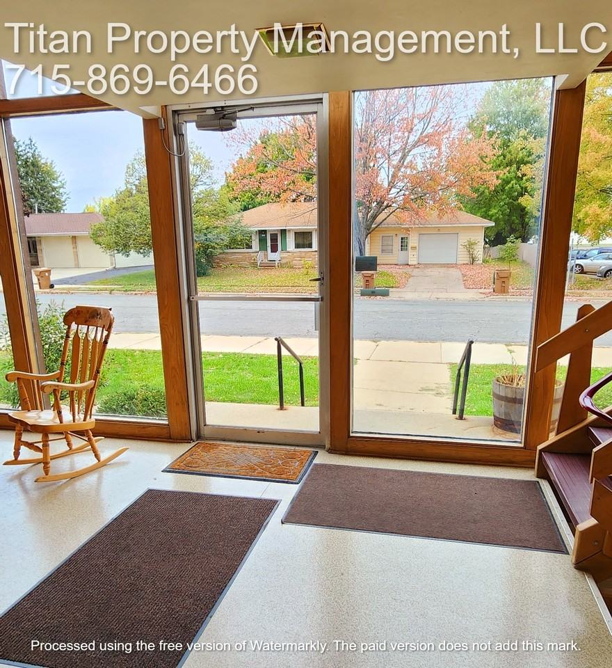 1609 4th Avenue - Photo 2 of 6