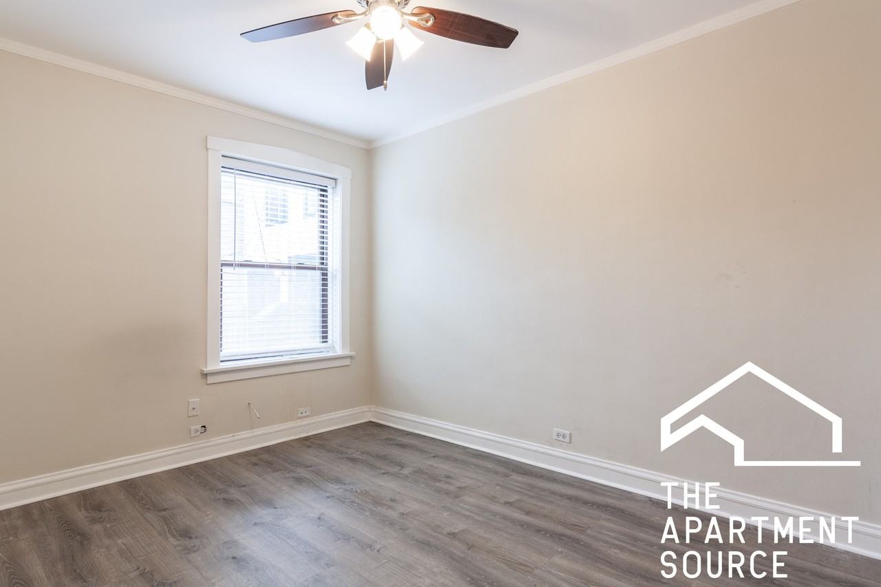 1251 W Henderson St #1 - Photo 6 of 17