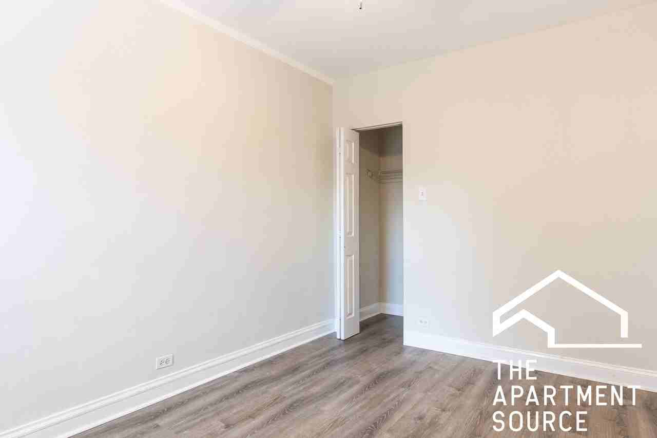 1251 W Henderson St #1 - Photo 7 of 17