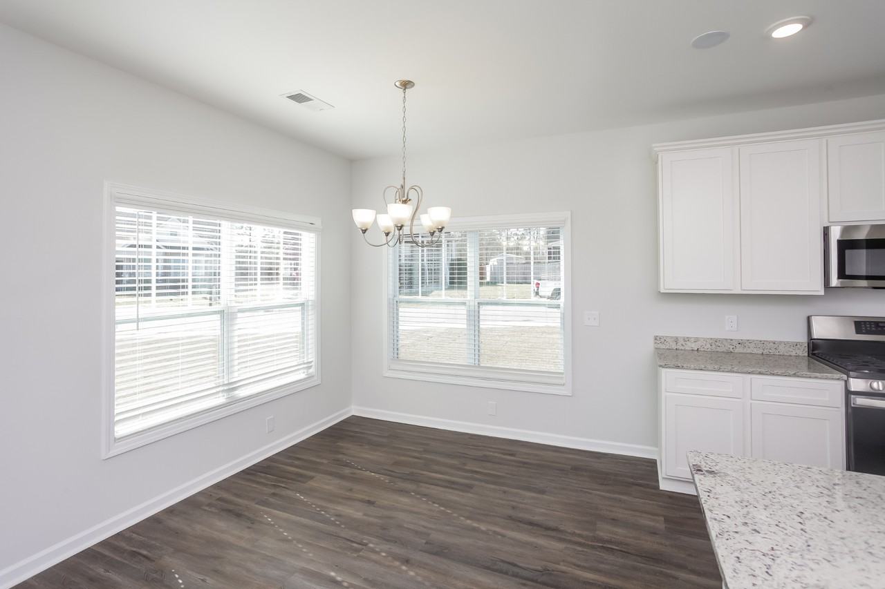 17 Furlong Downs St - Photo 2 of 14