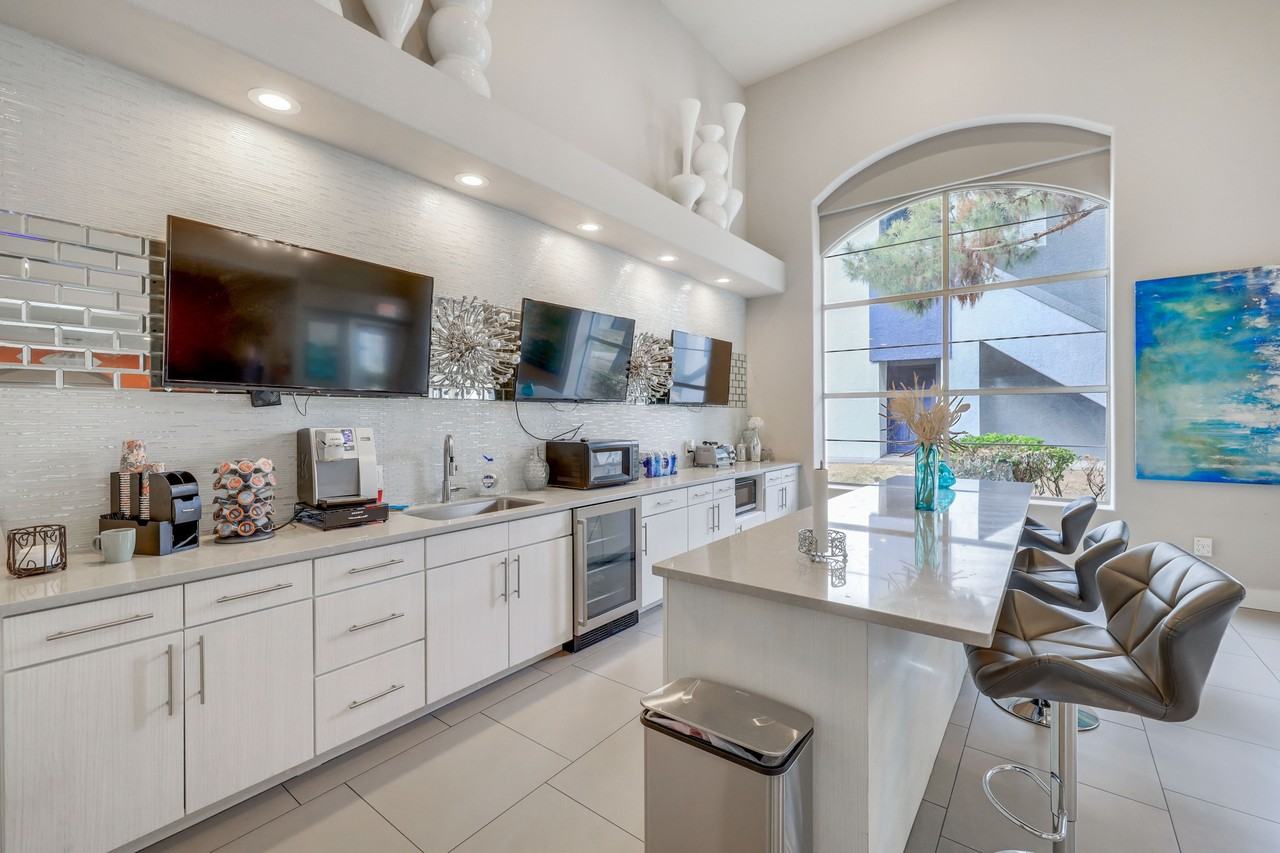 Arium Meadows - Photo 7 of 35