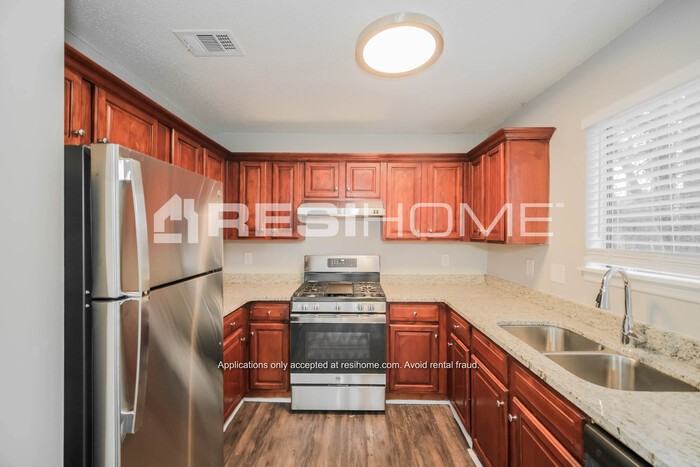 8837 Wesley Pl - Photo 3 of 19