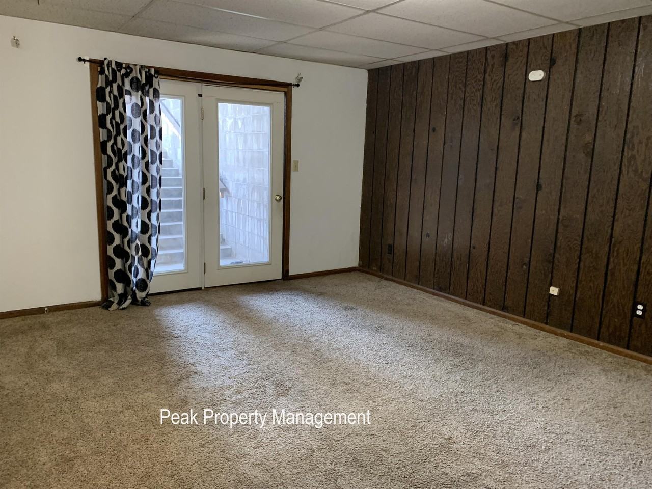 123 12th Ave Rd #B - Photo 4 of 7