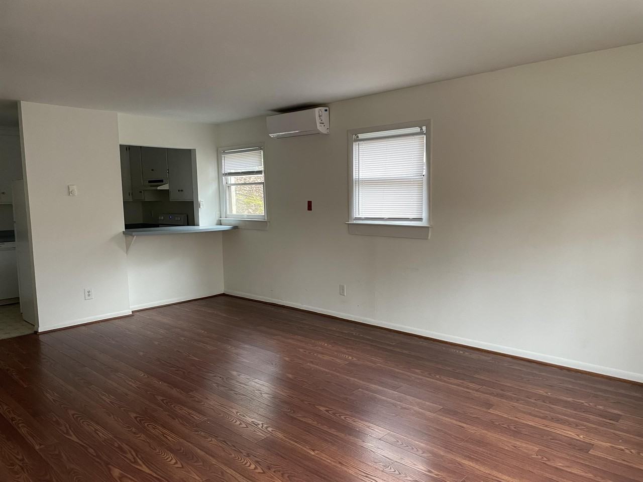 309 Paton St #B - Photo 6 of 15