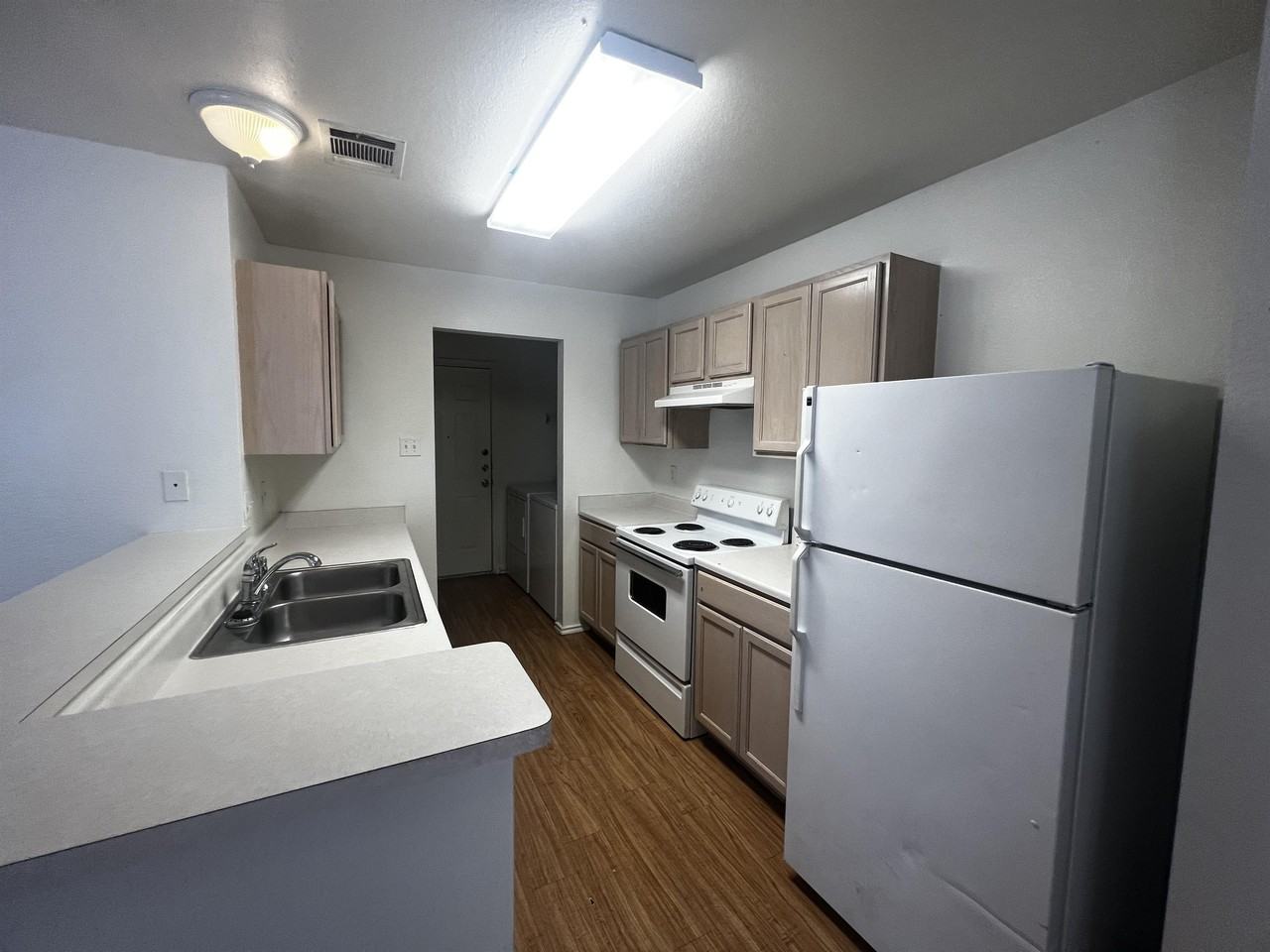 127 Cedargrove #1 - Photo 4 of 8