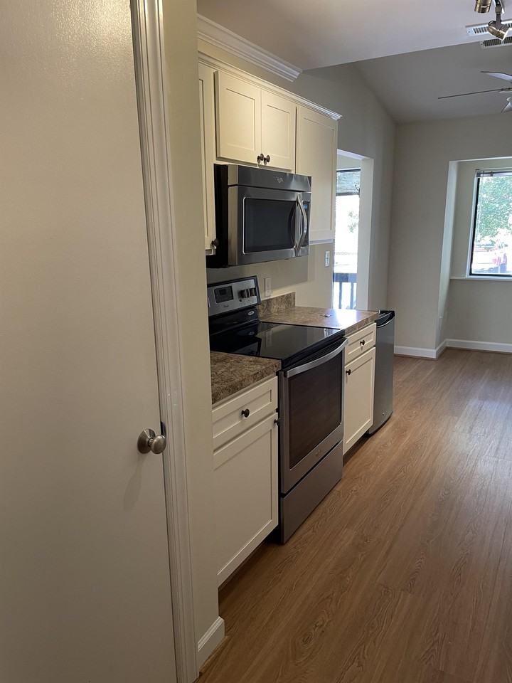 151 Harvest Dr #1 - Photo 7 of 23