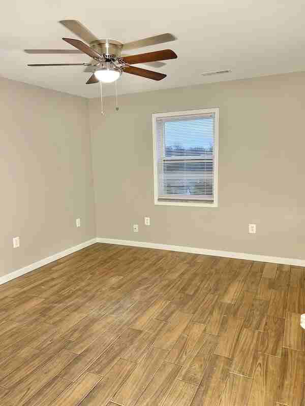 72 Orphanage RoadUnit 2 - Photo 7 of 14