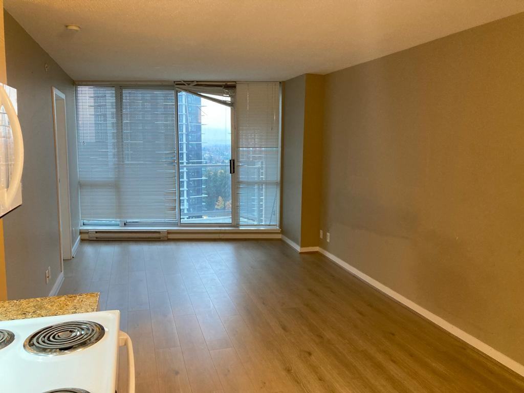 13618 100 Ave - Photo 3 of 38