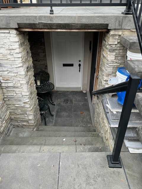 St Clair Ave W & Caledonia Rd - Photo 4 of 11