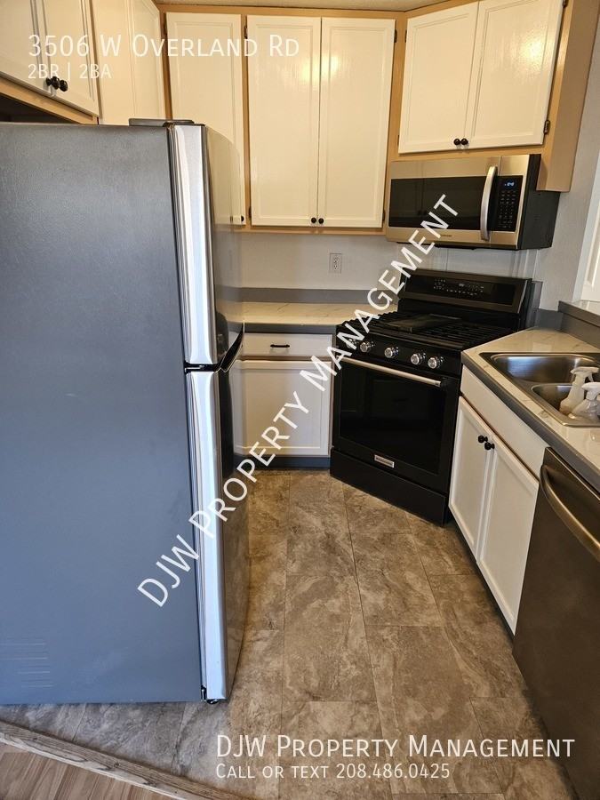 3506 W Overland Rd - Photo 3 of 11