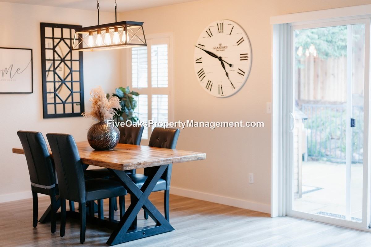 4236 Monhegan Way - Photo 3 of 25