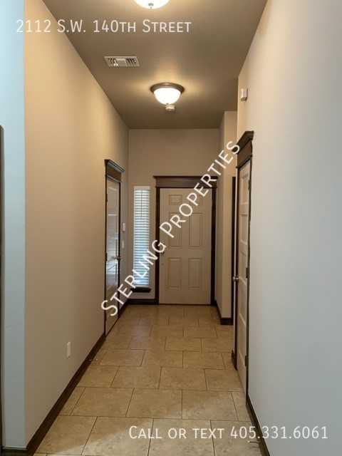 2112 Sw 140th St - Photo 3 of 36