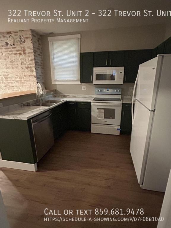 322 Trevor St Unit 2 - Photo 2 of 11