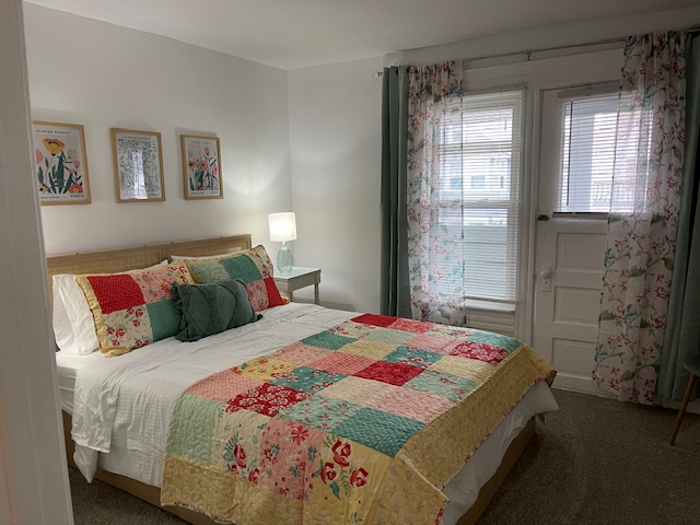 1942 E 120th St #2 - Photo 5 of 15