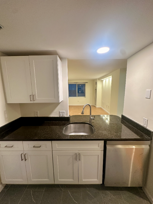 10 Museum Way #321 - Photo 6 of 27