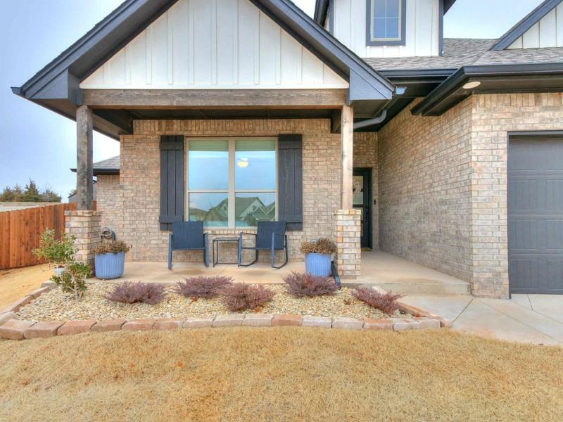19121 Grove Pkwy - Photo 2 of 31