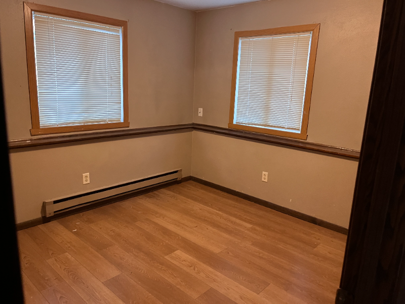 154 Viking Cir #302 - Photo 5 of 8