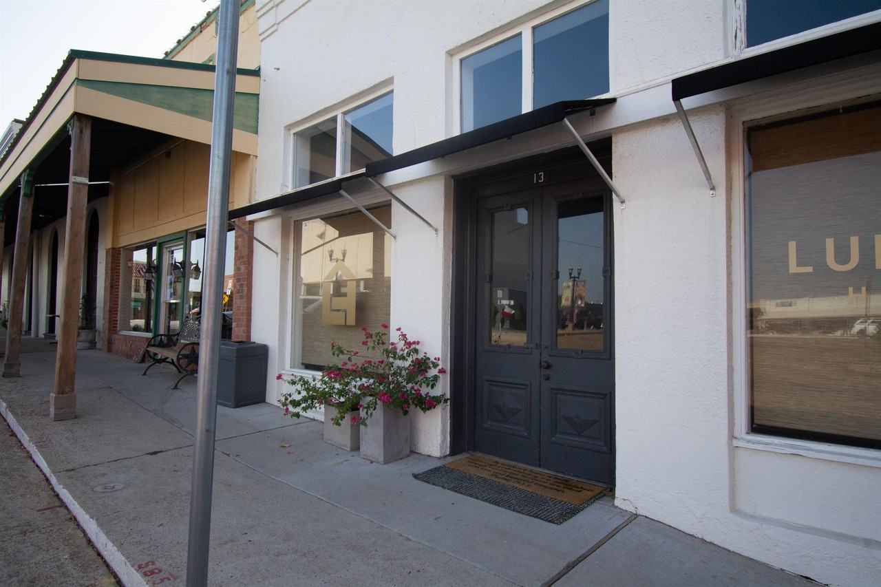 13 South Bell Street - Photo 2 of 24