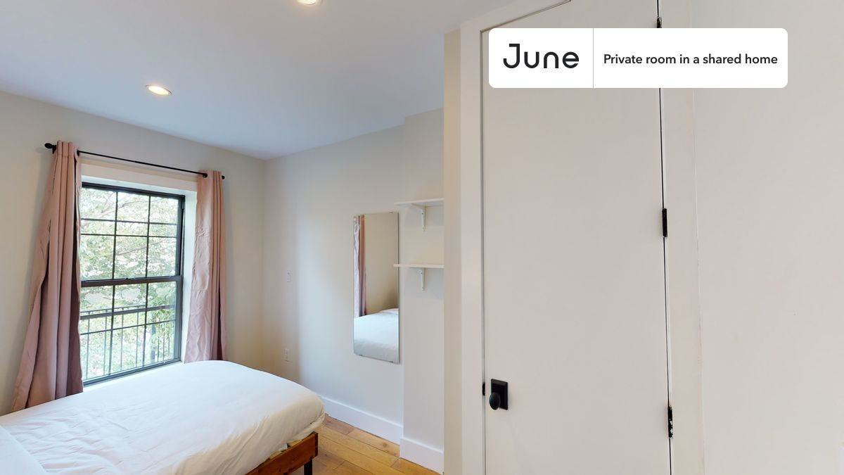 227 Malcolm X Blvd #A - Photo 4 of 14