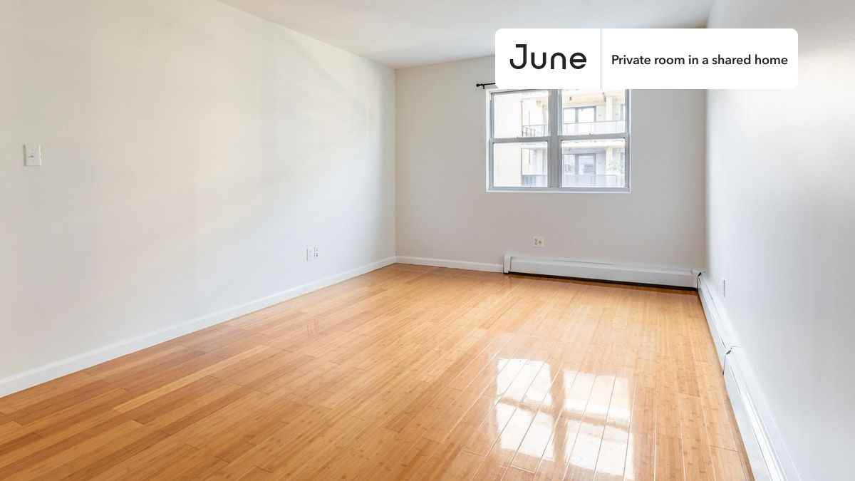 1594 Nostrand Ave #D - Photo 4 of 18