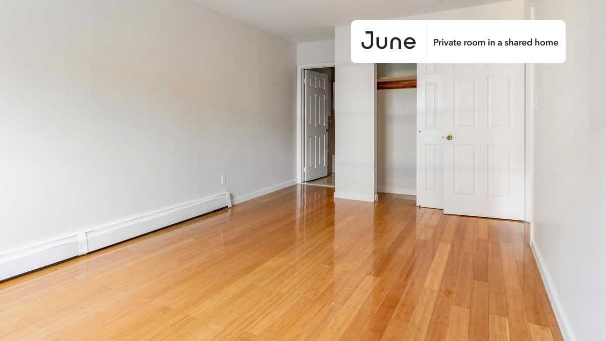 1594 Nostrand Ave #D - Photo 5 of 18