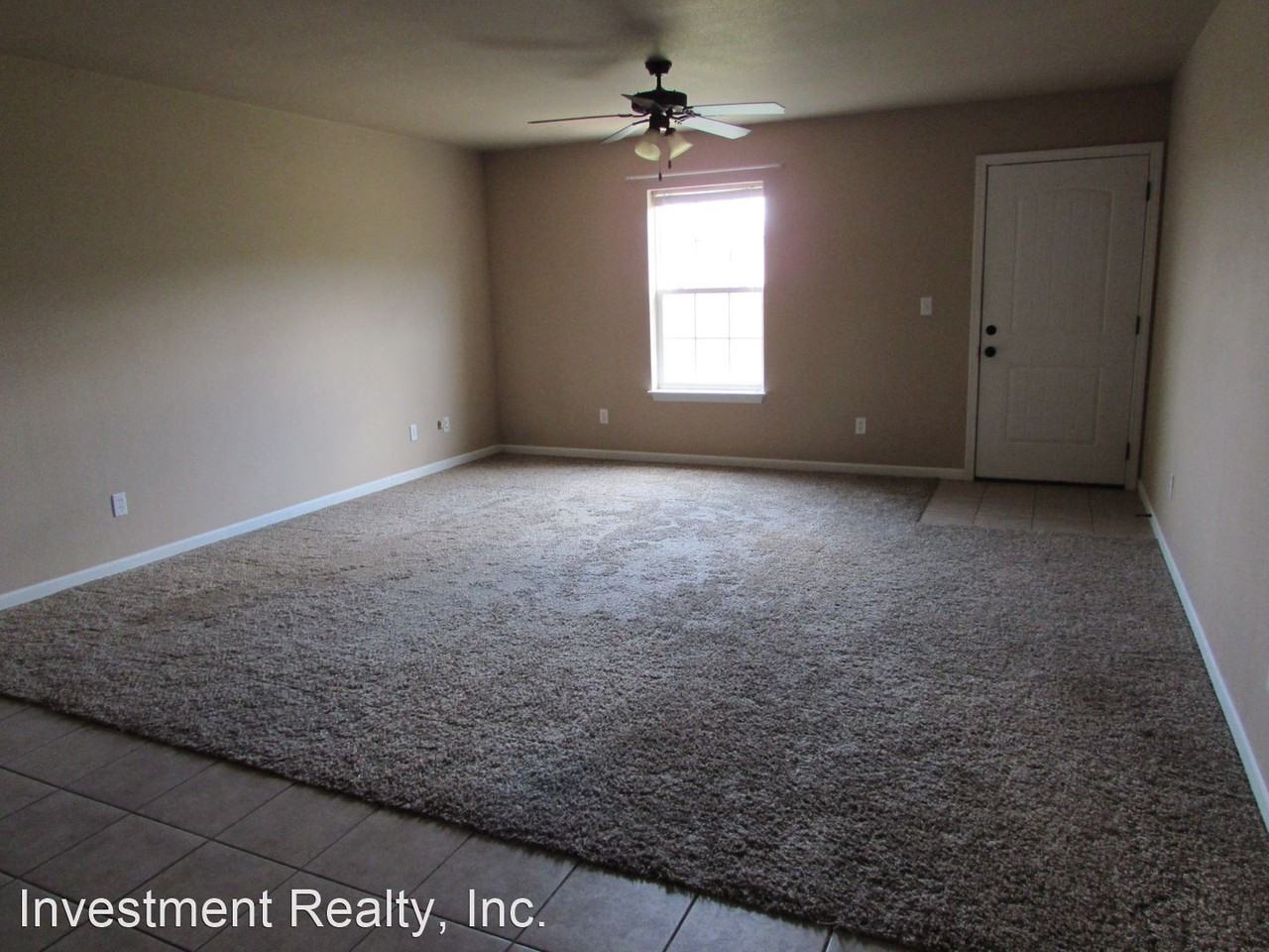 171 Lyle Curtis Circle - Photo 3 of 16