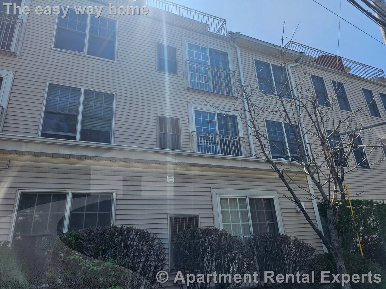 21 Adams St #204 - Photo 7 of 8