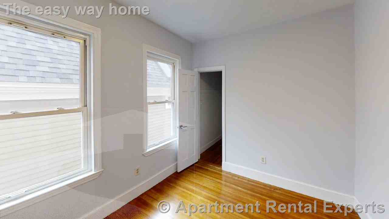 11 Partridge Ave #2 - Photo 5 of 10