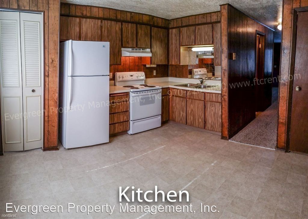 1207 Pomona St. - Photo 3 of 10