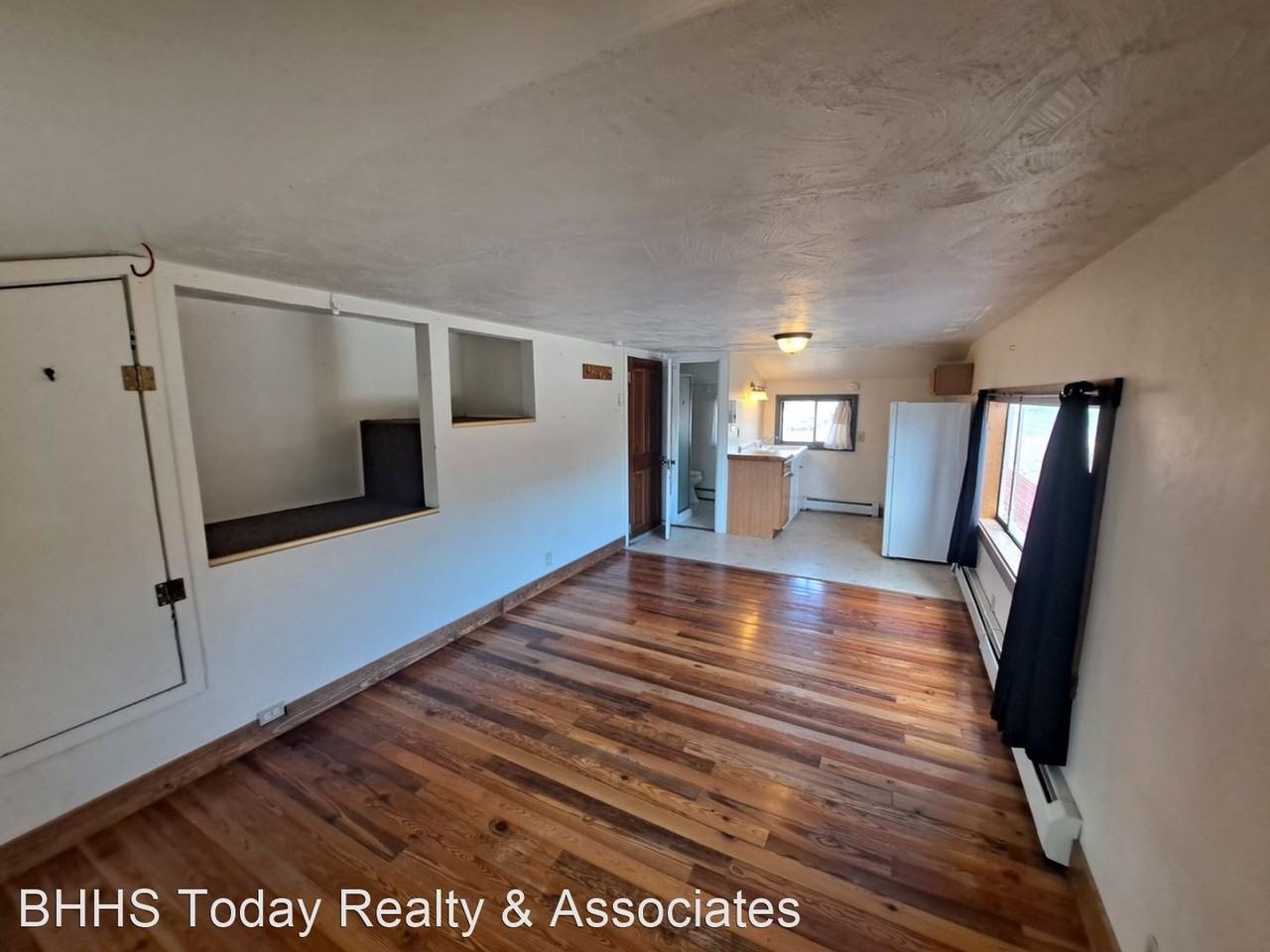 808 1/2 W. Denver Ave. - Photo 2 of 5