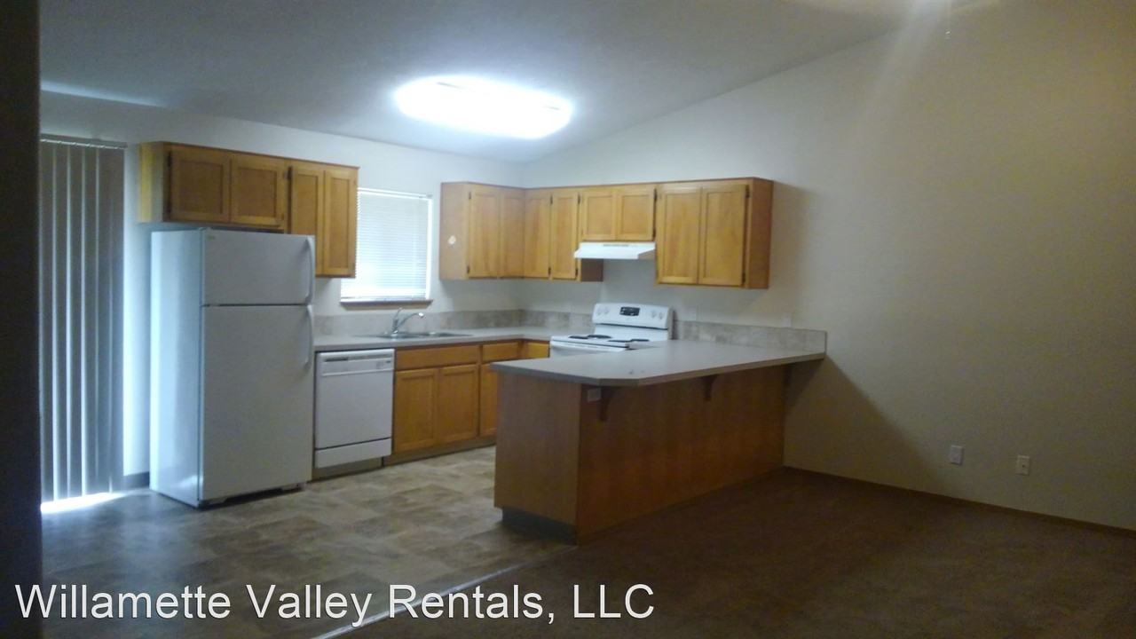 286/294 N Stadium Dr - Photo 2 of 12