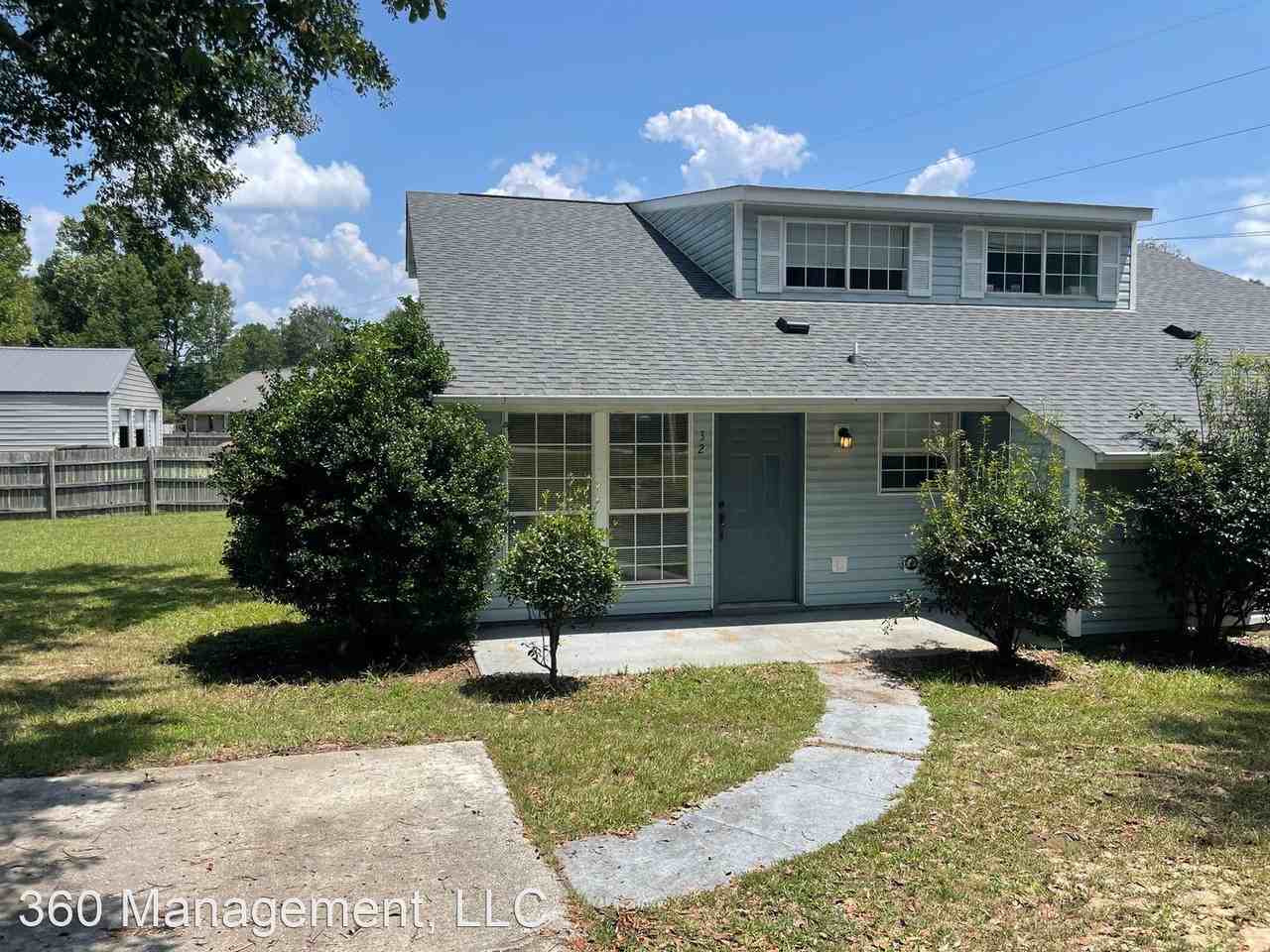 30-32 Lee Road 483 - Photo 2 of 12