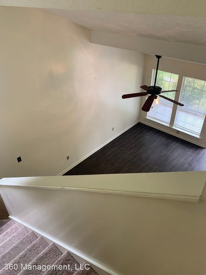 30-32 Lee Road 483 - Photo 3 of 12