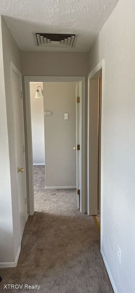 4th st - Photo 3 of 7