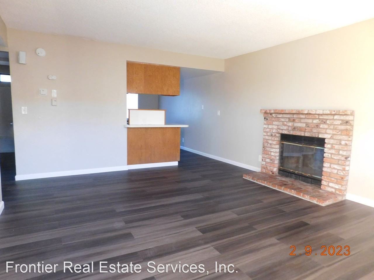 413 S Sunset Ave - Photo 3 of 8