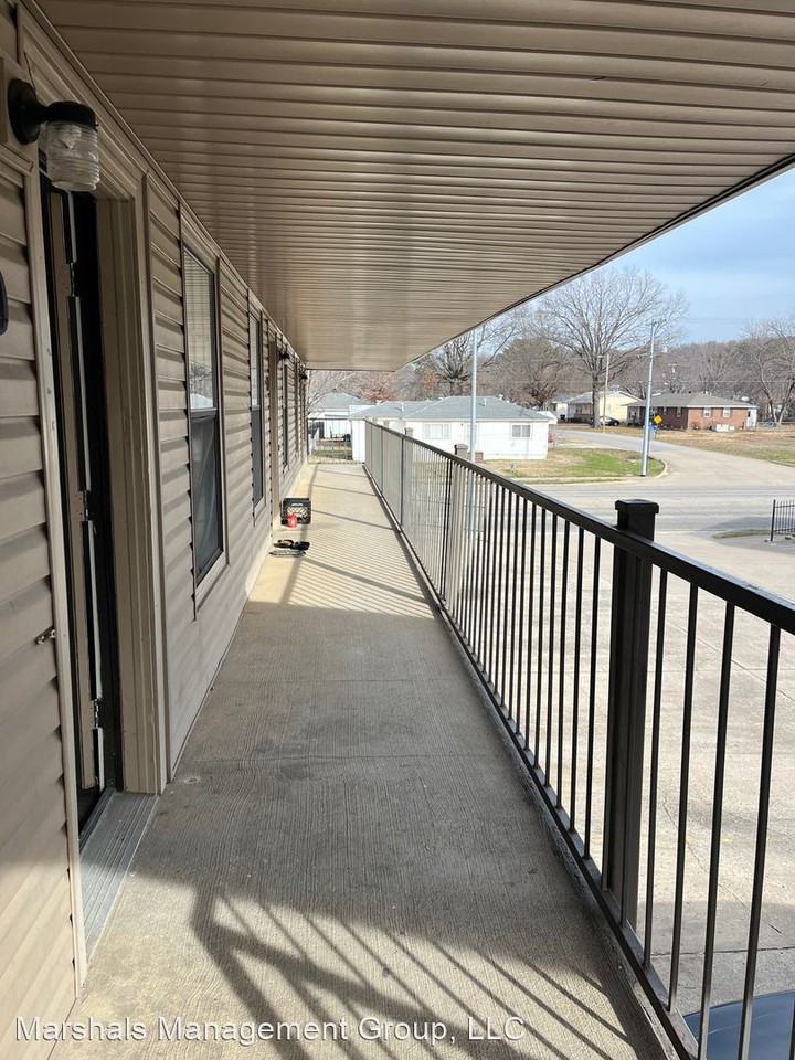 2022 & 2104 PHOENIX AVE - Photo 2 of 2