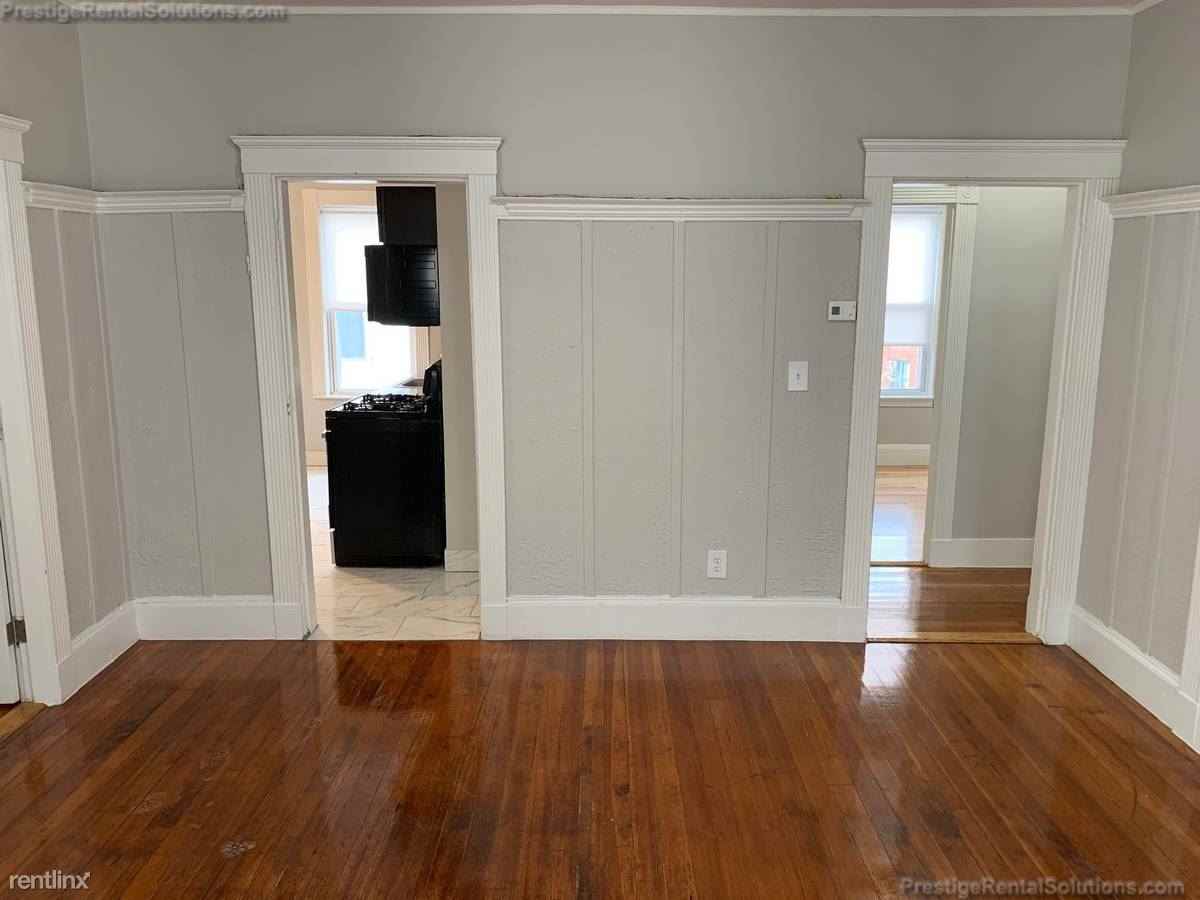 25 Linden St - Photo 2 of 6