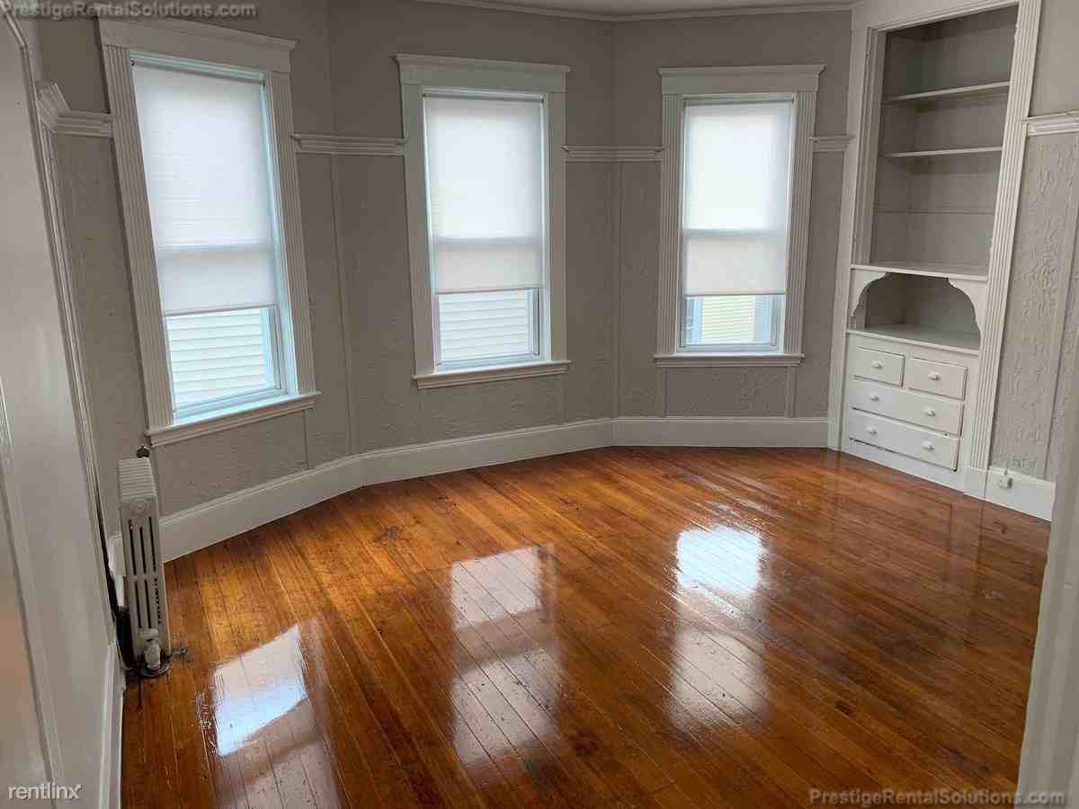 25 Linden St - Photo 3 of 6