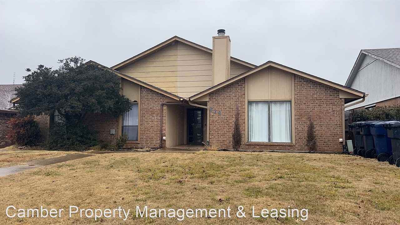 529 Nw 137th St - Photo 2 of 20