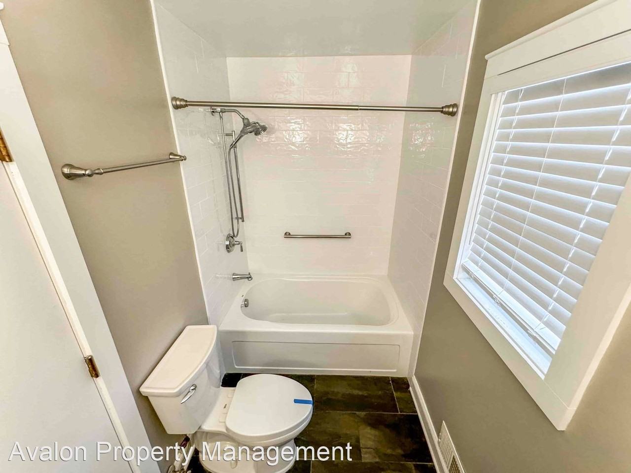 4211 Fairgreen Ter Ne - Photo 2 of 29