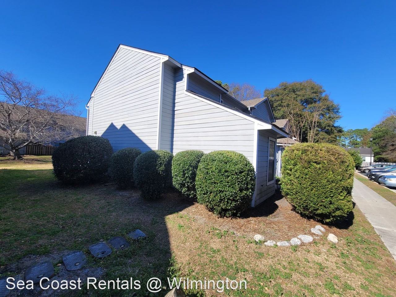1713 41st St #A - Photo 2 of 31