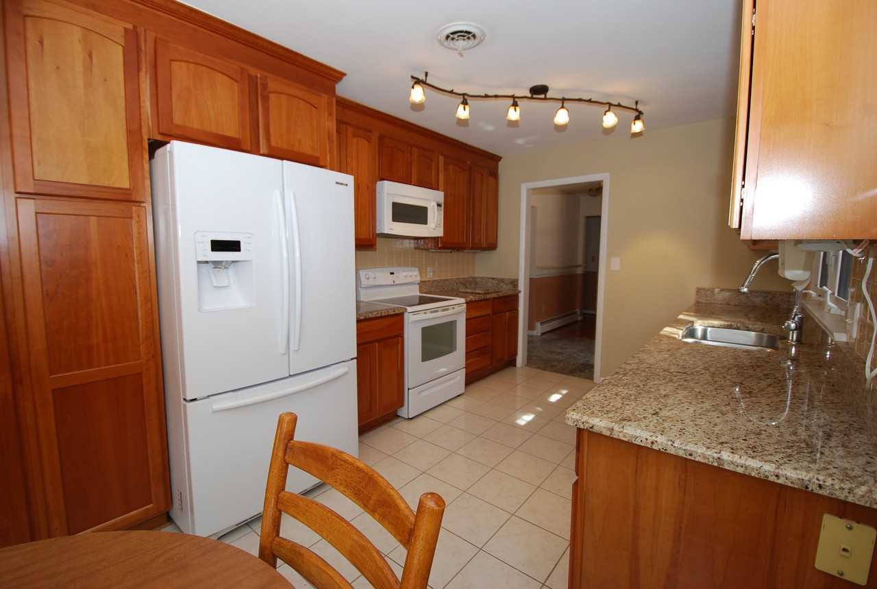 6820 Annapolis Rock Road - Photo 3 of 21