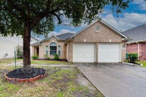 featured image of 16014 Hidden Crest Dr