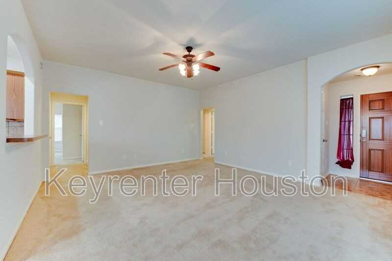 16014 Hidden Crest Dr - Photo 6 of 26